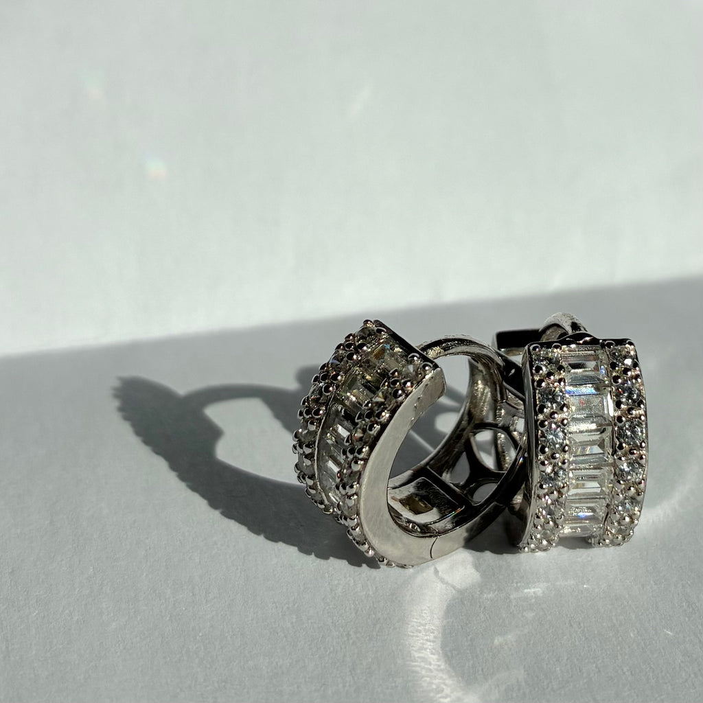 Aura Silver 925 Huggies